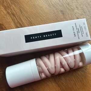 NIB★Fenty Beauty Grip Trip Mattifying & Blurring Primer
